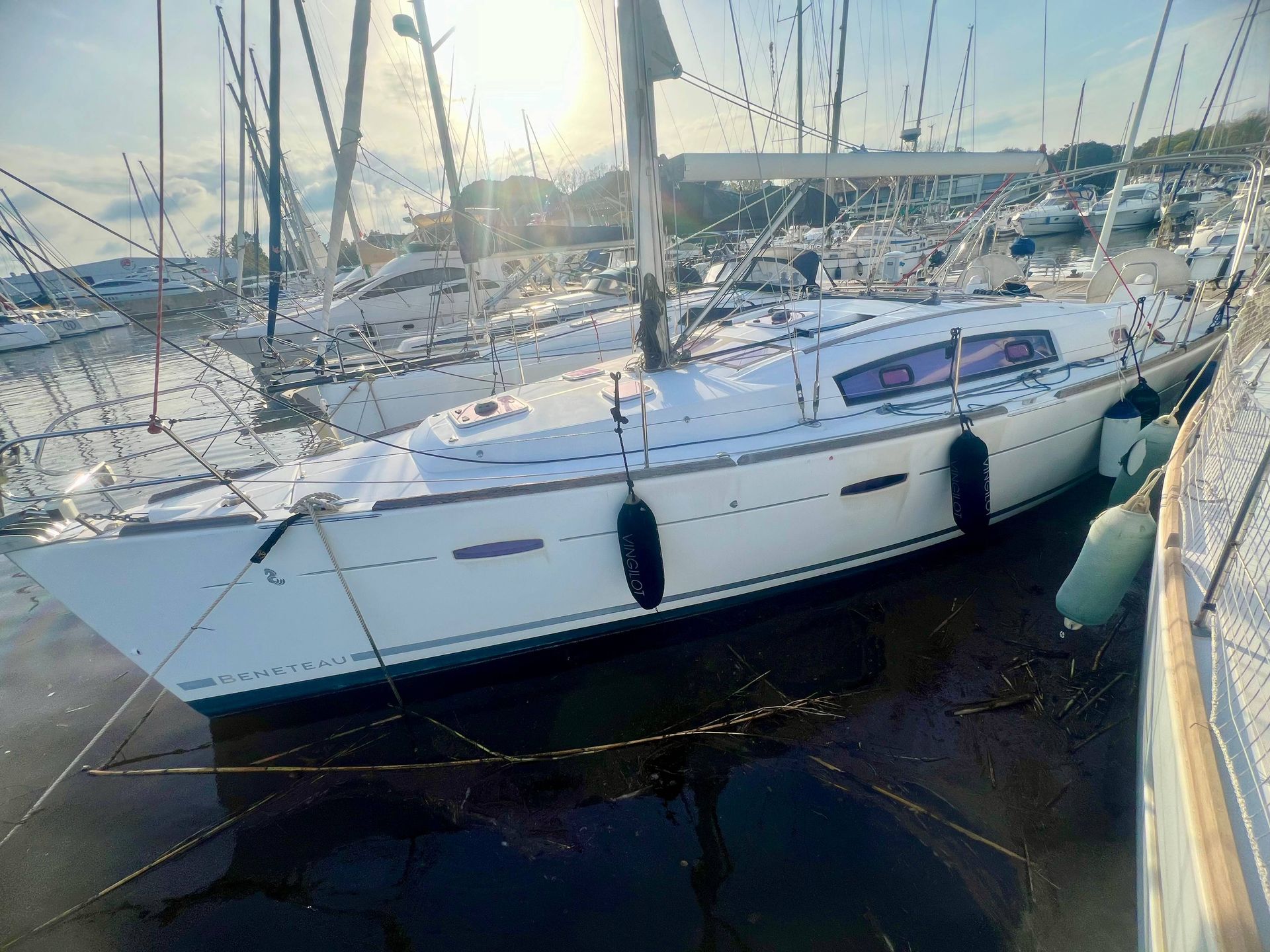 slider 11 Beneteau Oceanis 40